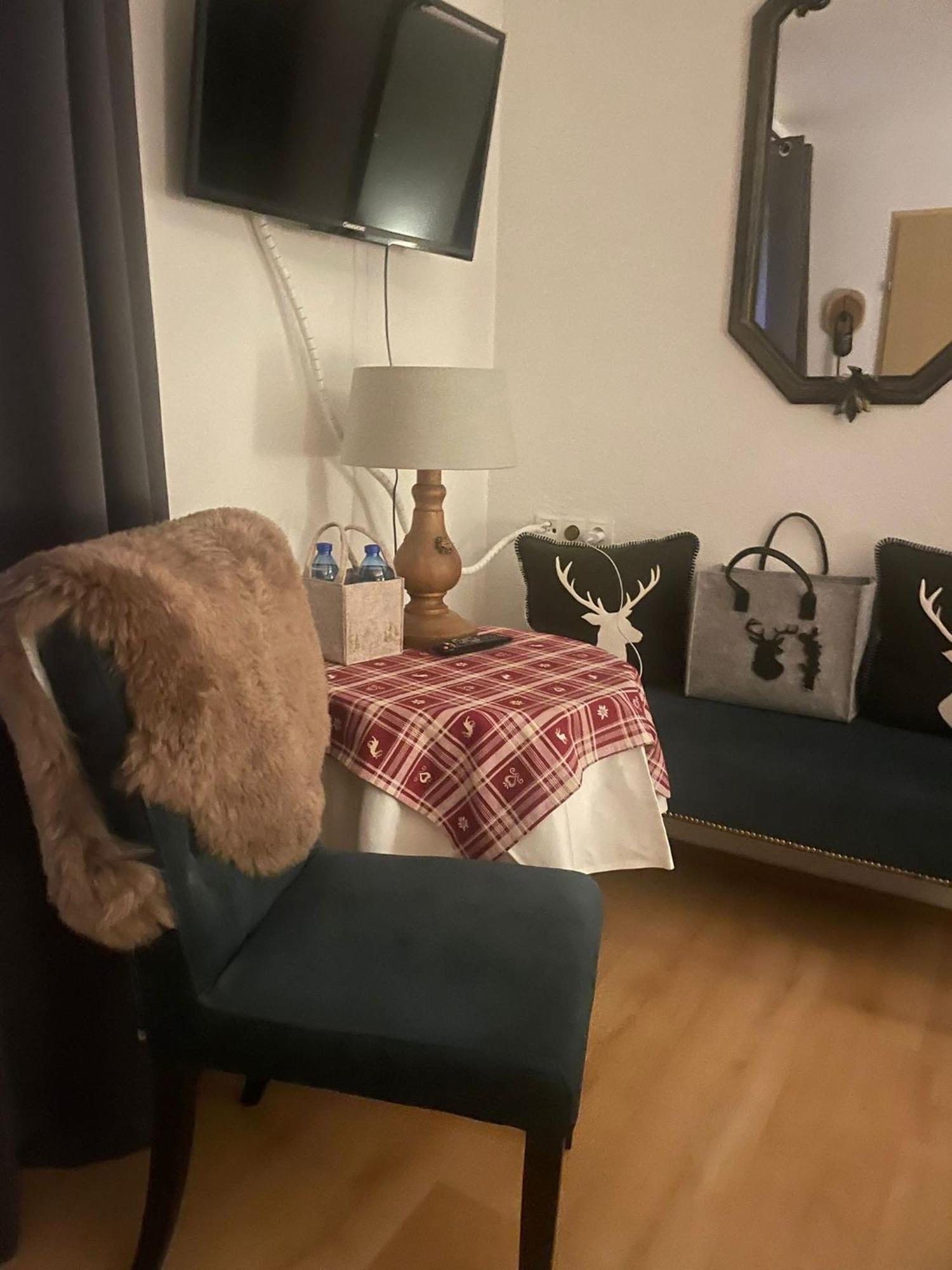 Hirschstube Nauders Bed & Breakfast Luaran gambar