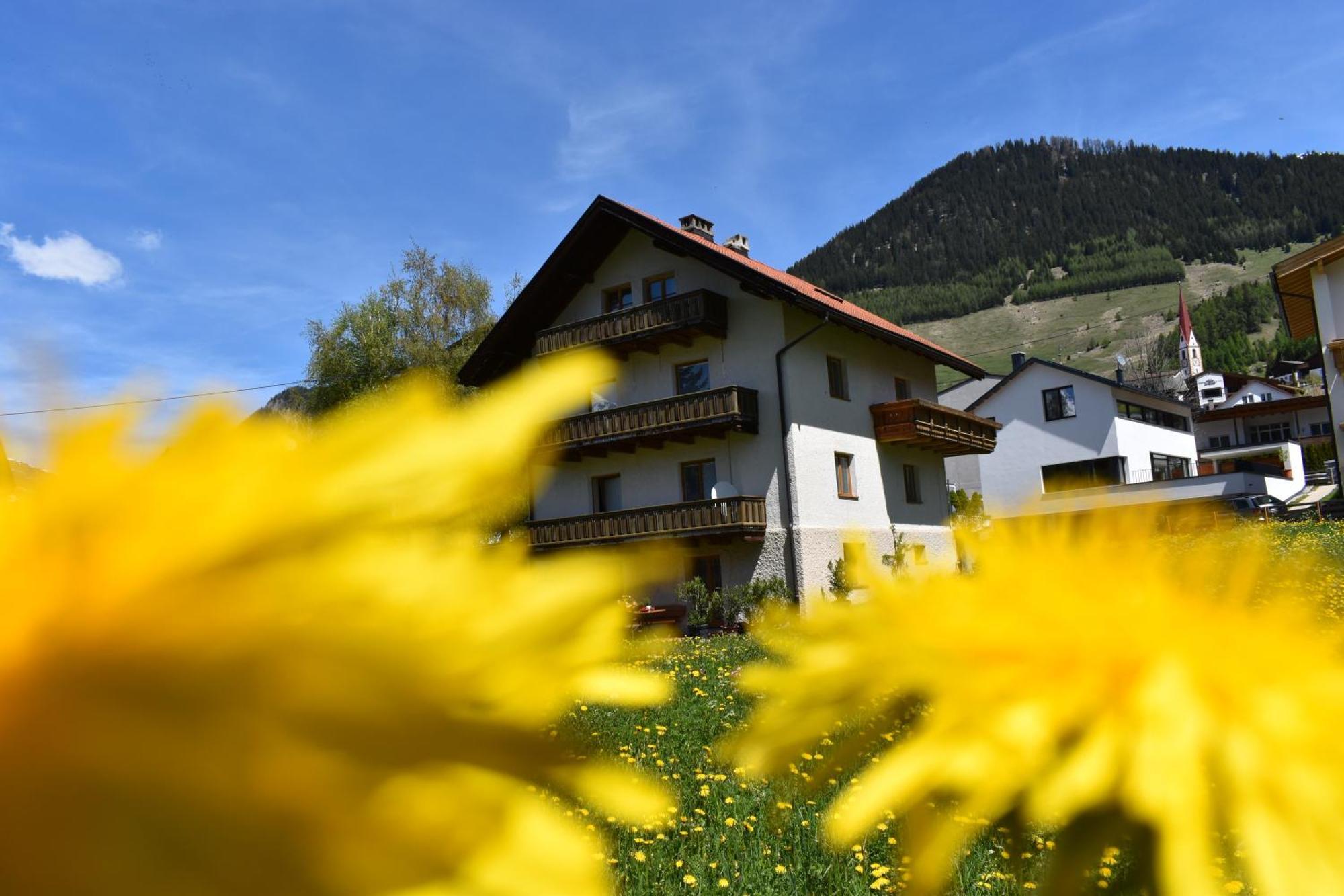 Hirschstube Nauders Bed & Breakfast Luaran gambar