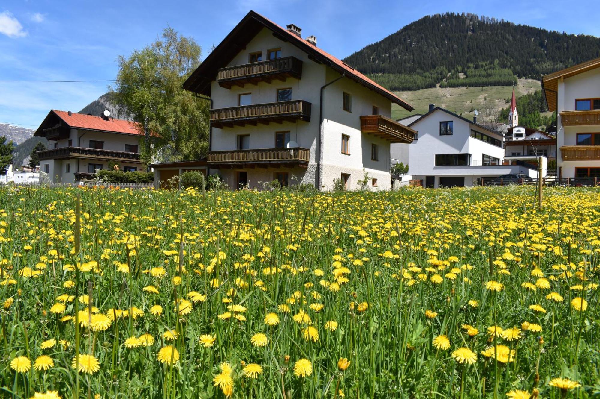 Hirschstube Nauders Bed & Breakfast Luaran gambar
