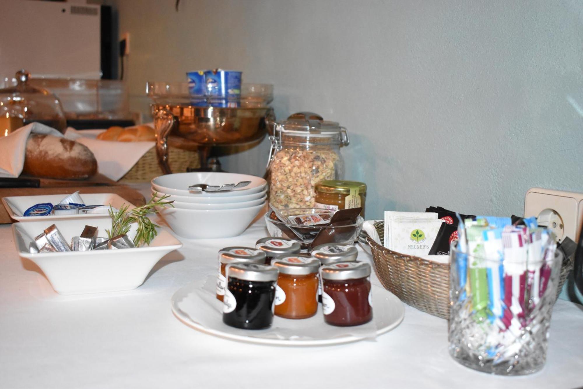Hirschstube Nauders Bed & Breakfast Luaran gambar